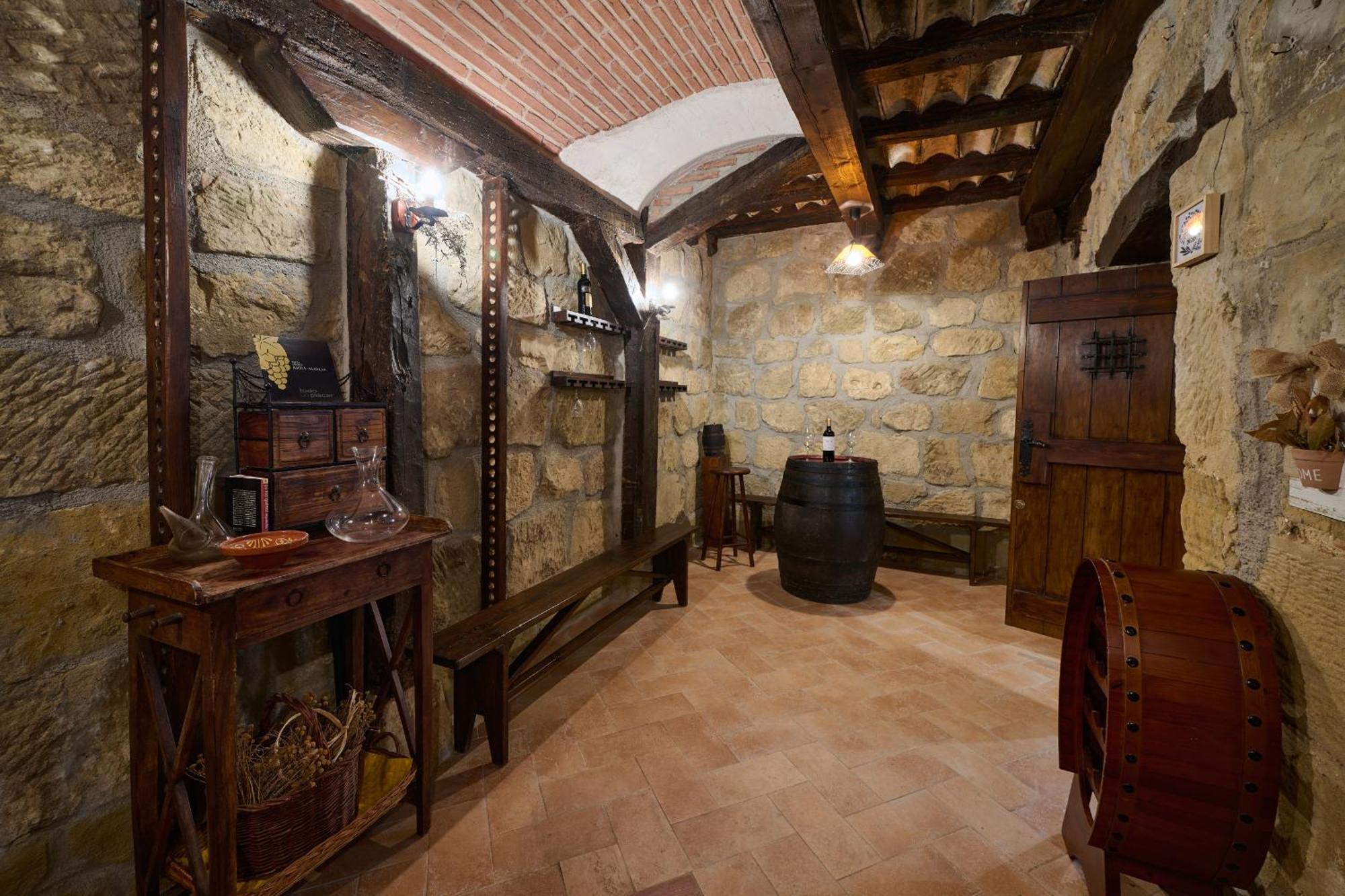 Historic Haven By Fidalsa Villa Labastida Exterior photo
